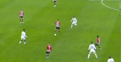 意甲-姆班古拉破门维阿建功 尤文主场2-0AC米兰 [意甲尤文图斯]